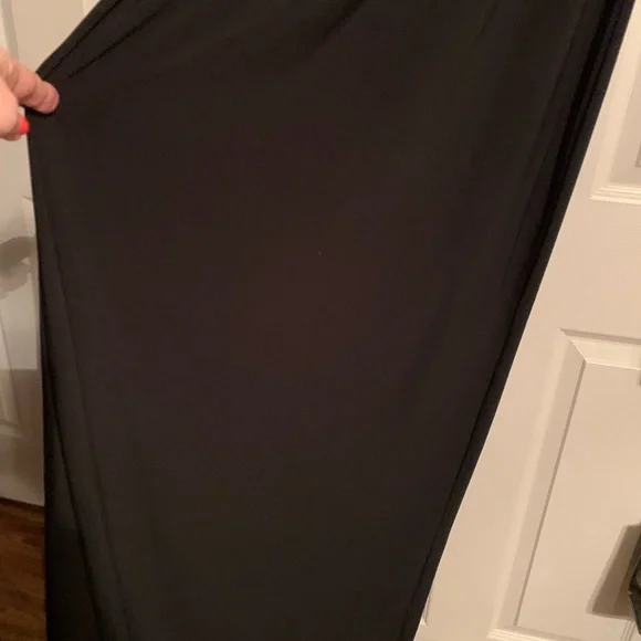 MSK Women's New Asymmetrical PL Beaded & pearl like Overlay …Gown in black 😎 - Picture 5 of 11